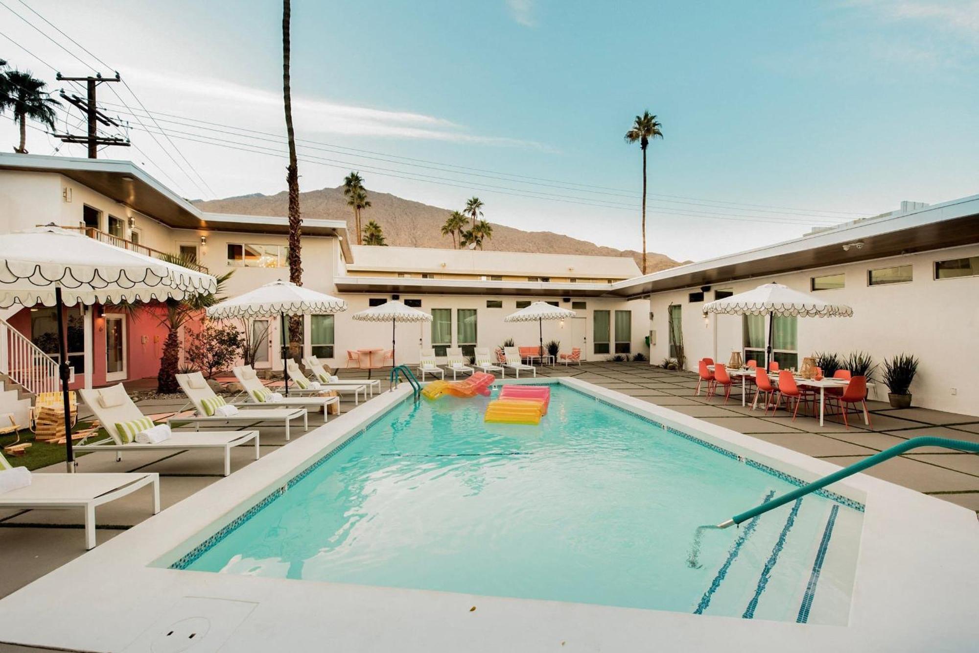 The Wesley Hotel By Avantstay Retro Spacious W Bbq Pool Spa Palm Springs Exterior foto