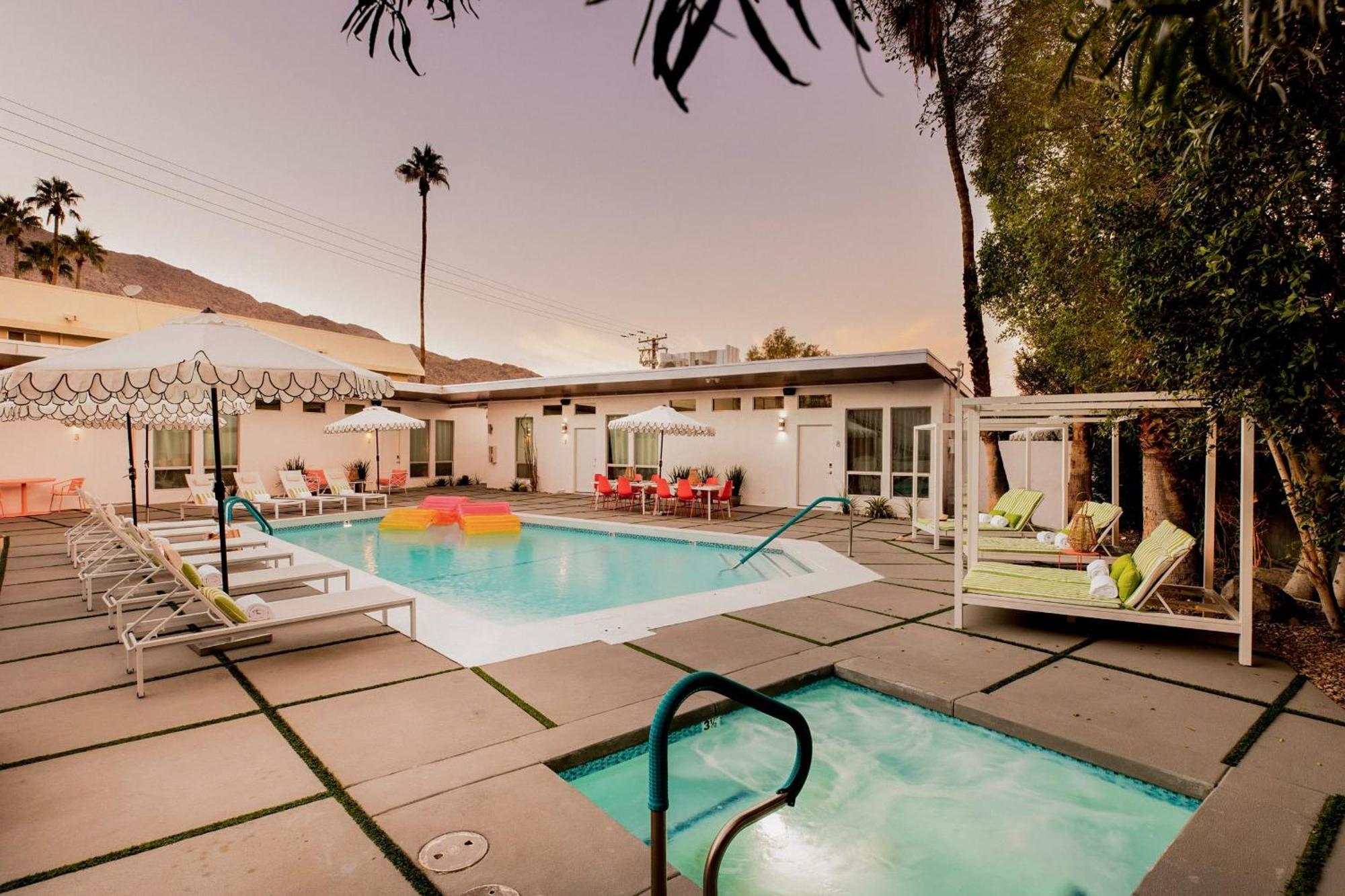 The Wesley Hotel By Avantstay Retro Spacious W Bbq Pool Spa Palm Springs Exterior foto