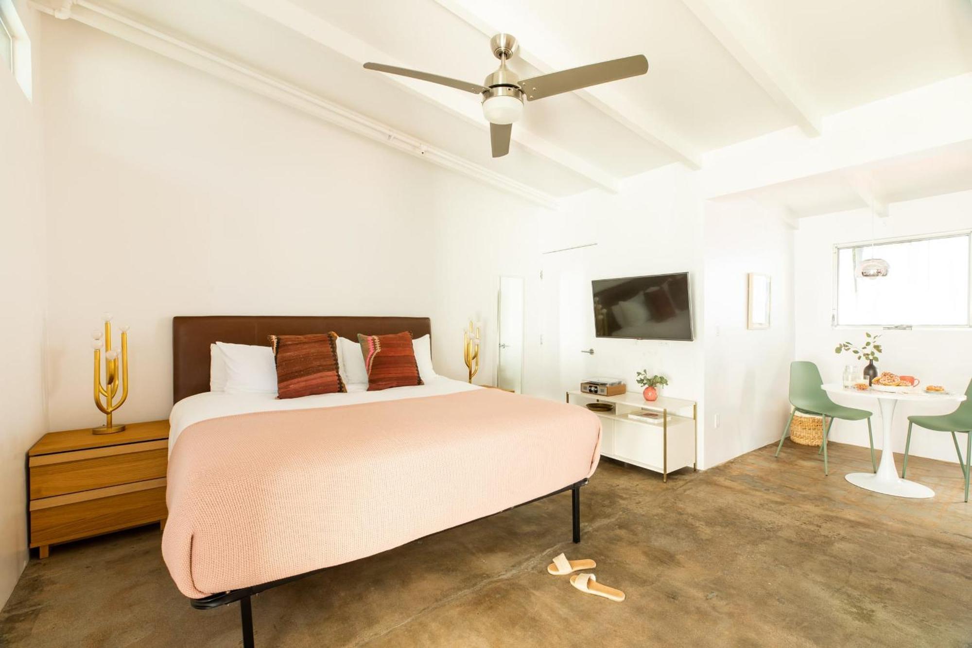 The Wesley Hotel By Avantstay Retro Spacious W Bbq Pool Spa Palm Springs Exterior foto